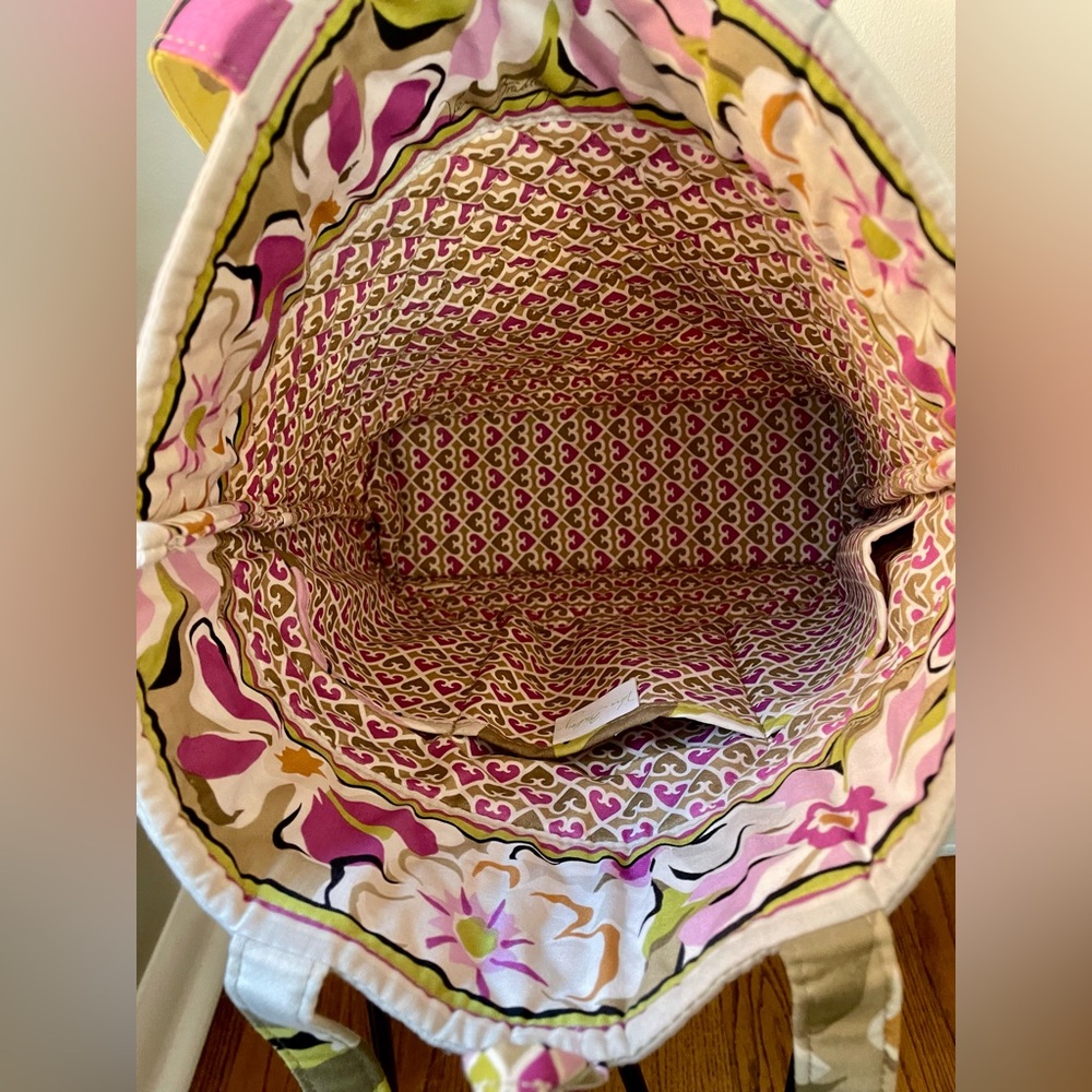 Vera Bradley Portobello Road Tote - Picture 10 of 12